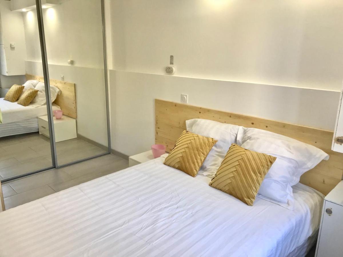 Apartment Blue Summer Vibes For 4p, Ac, Parking, Beachfront, Access -5 La Ciotat